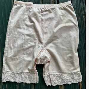 Derrière Alert Vintage Vanity Fair CHAMPAGNE Lght CompressionGirdle Style 41-005